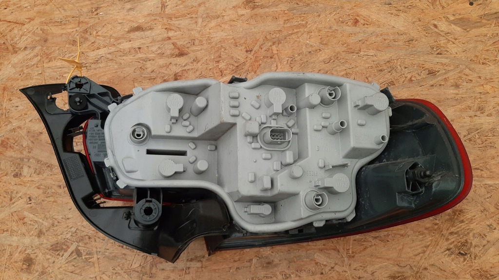 фото №8, Bmw 2 f22 f23 лампа правая задняя задняя 20977295424-10