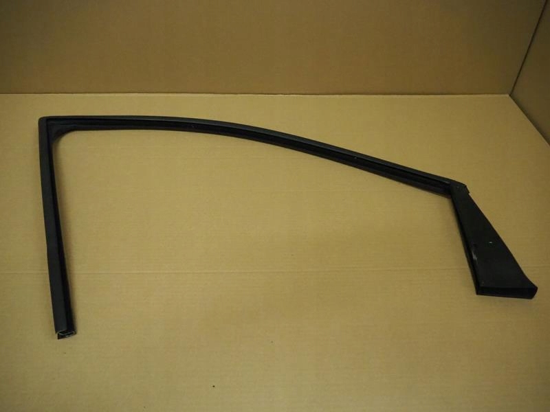 фото №1, Прокладка скло двері правий перед clio iii