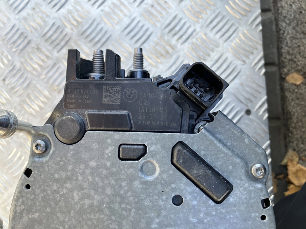 фото №6, Генератор bmw 4 g22 2.0 d 8490438