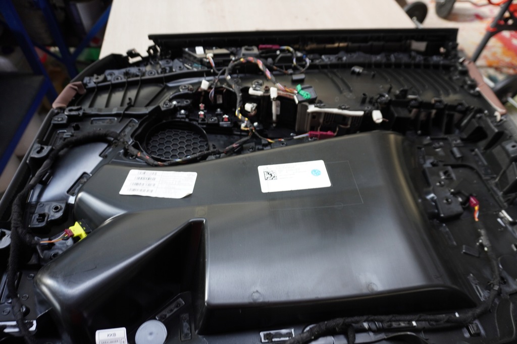 фото №15, Сидіння середина заднє сидіння bmw x5 g05 g05lci-lift coffee 12km.