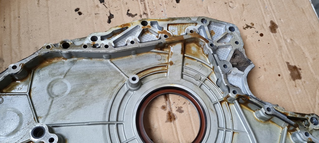 фото №8, S6 c7 4g a6 кришка захист розподільного валу 4.0 tfsi 079103173bk s7 4g