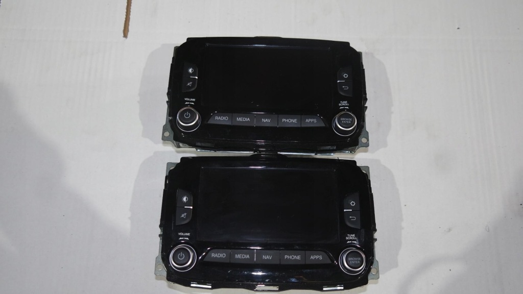 Дисплей навігація alfa romeo 156146840 harman Зі Шроту