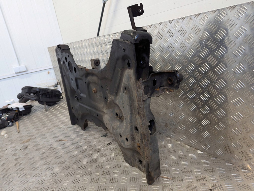 фото №6, Opel vivaro c jumpy iii 19-25 1.5 cdti подрамник подрамник подрамник двигателя