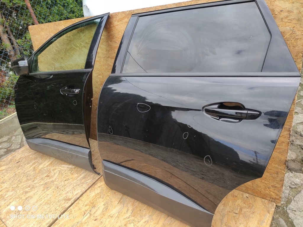 фото №6, Peugeot 5008 ii двері ліва задня чорні