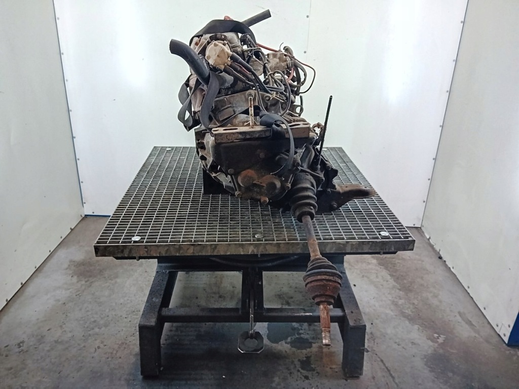 Двигун комплектний + коробка передач передач fiat panda 156.048 3853815 0.75 Зі Шроту