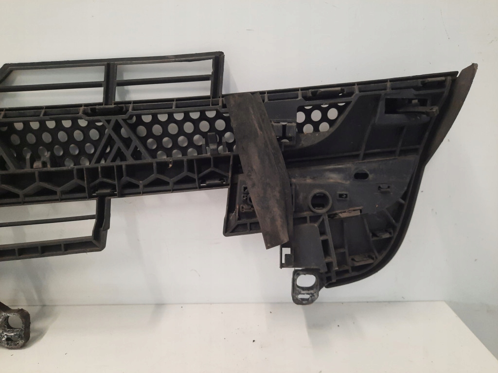 фото №9, Mercedes actros mp4 11- решітка радіатора / решітка радіатора бампер перед передній a9618851453