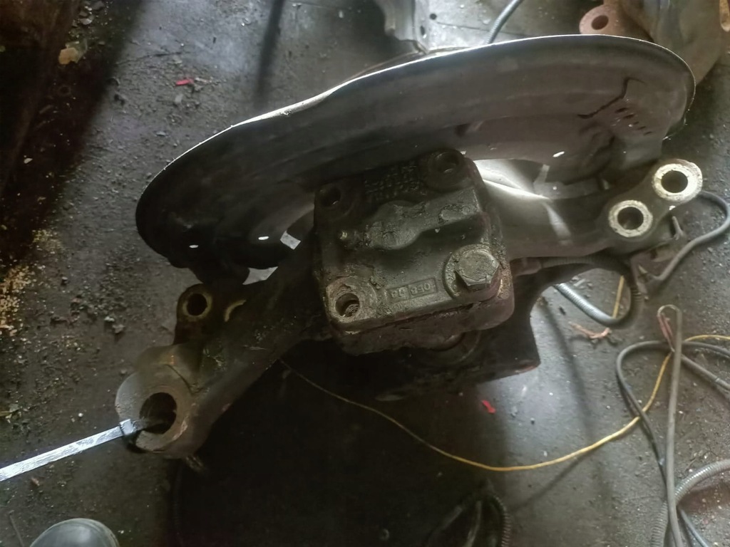 фото №3, Поворотний кулак scania r s