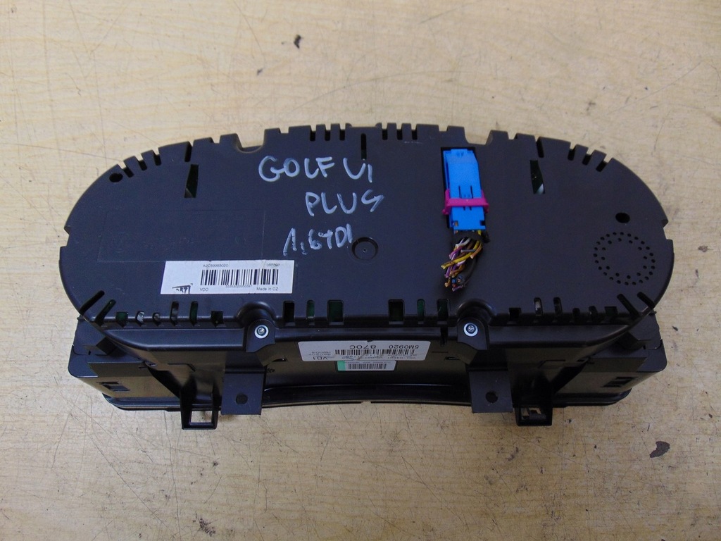 фото №8, Счетчик приборная панель vw golf vi plus 1.6 tdi 5m0920870c europa