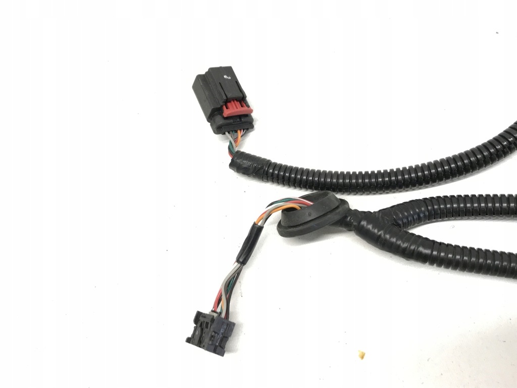 фото №3, Tesla s жгут ручка дверь перед левая 1069106-00b