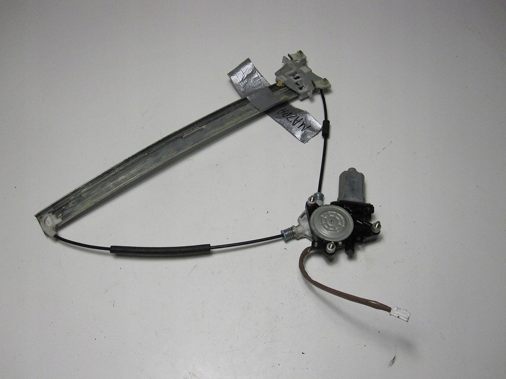 фото №7, Подъемник окон перед p mazda premacy 01r 111 el