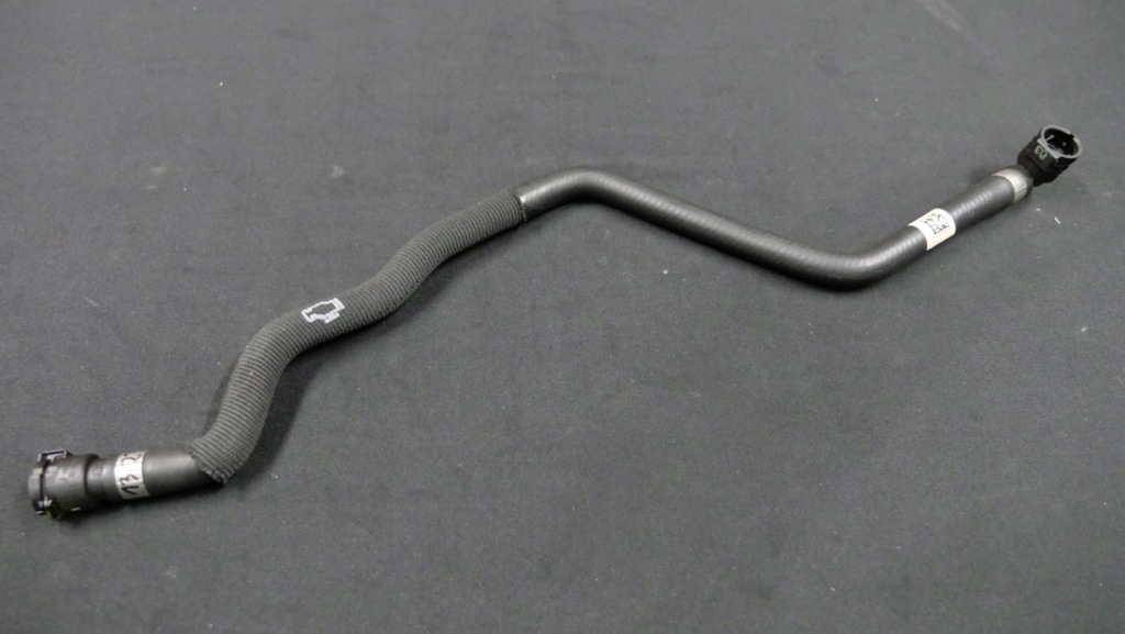 фото №1, Bmw f20 f30 труба шланг воды радиатора воздуха 8616530