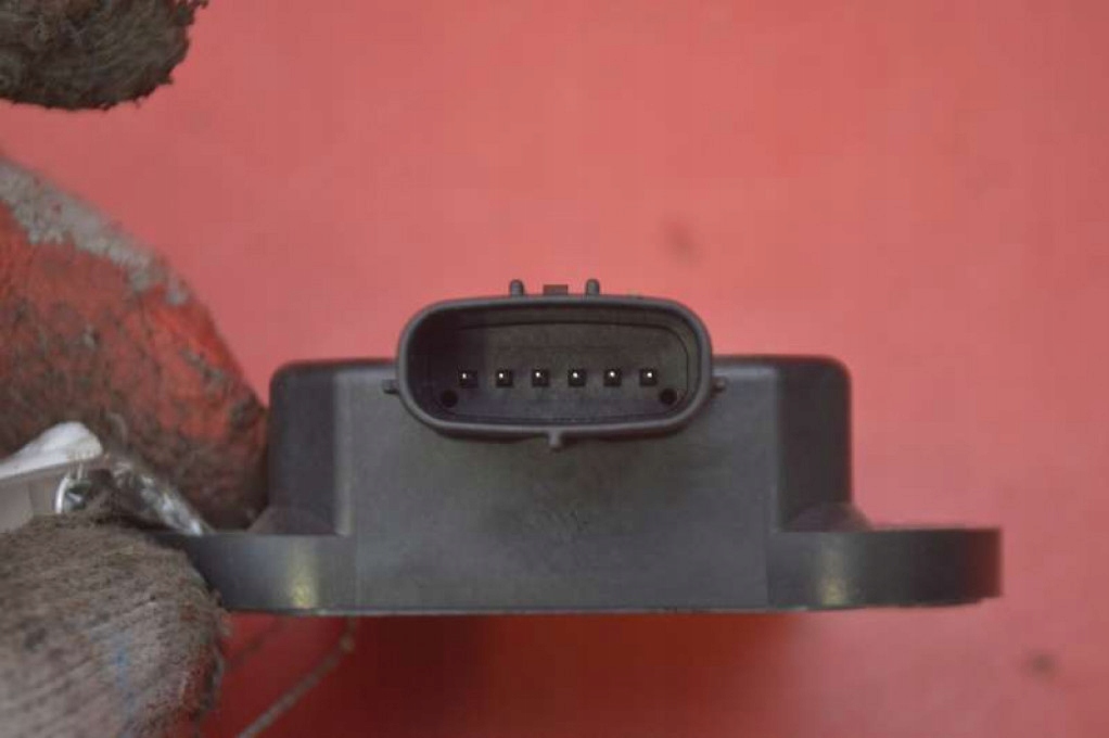 фото №8, Датчик датчик esp 89183-48030 toyota prius iii xw30 1.8 hybrid 99 km 09-11