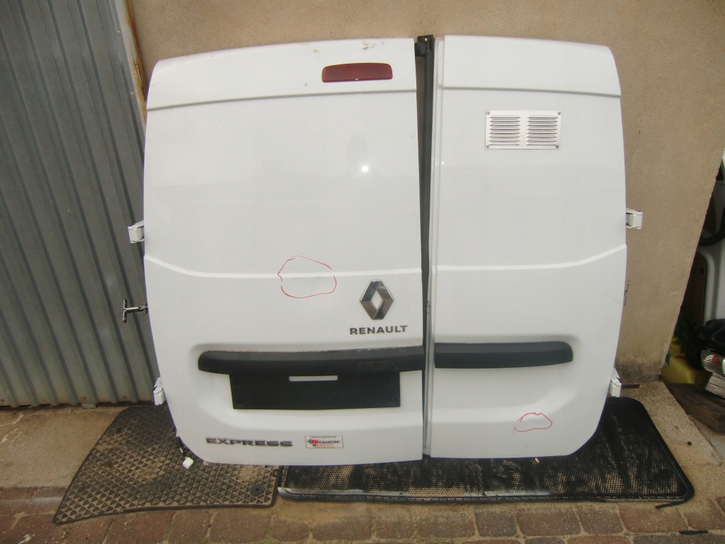 фото №1, Дверь правое левая задняя renault express