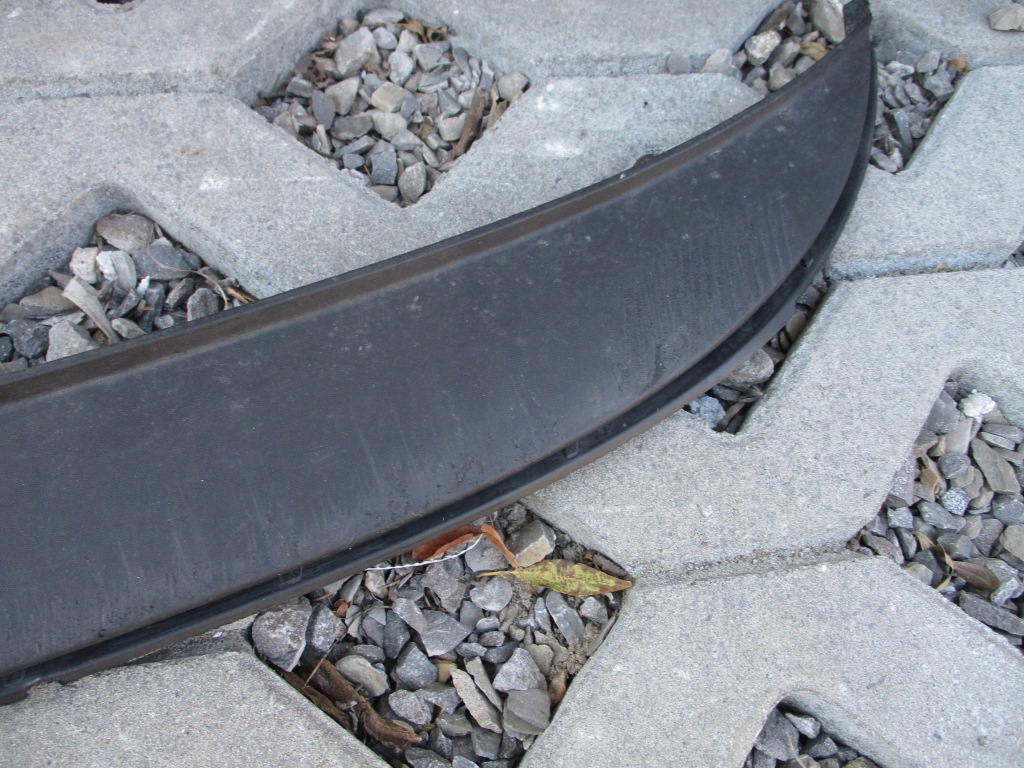 фото №2, Спойлер dół бампера перед renault laguna iii lift