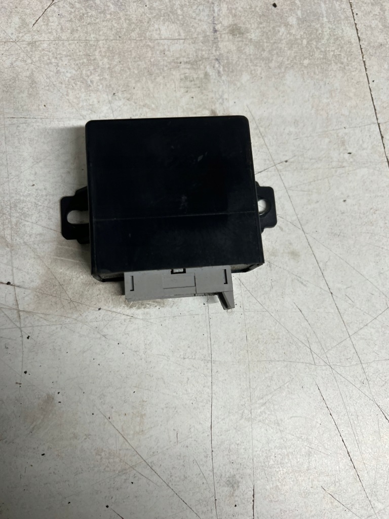 фото №1, Audi a8 d2 4,2 94 - реле модуль дзеркал 5ds005617-01