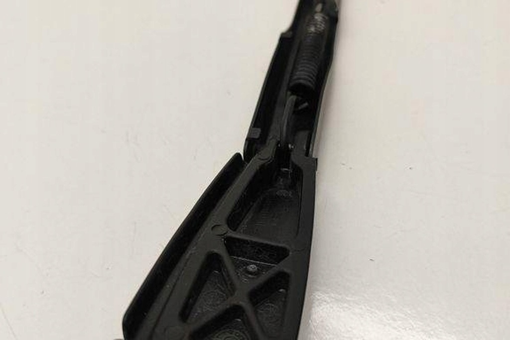 фото №8, Дворники передние peugeot 308 ii 9813512080 1.6l 2021