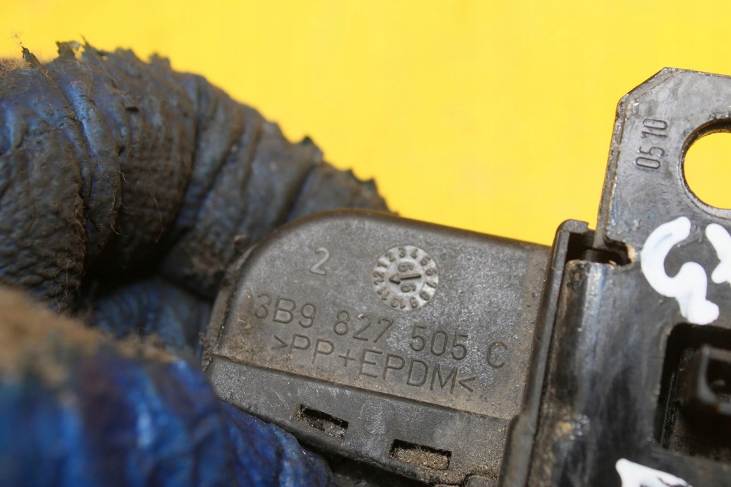 фото №6, Замок кришки багажника leon i 3b9827505c