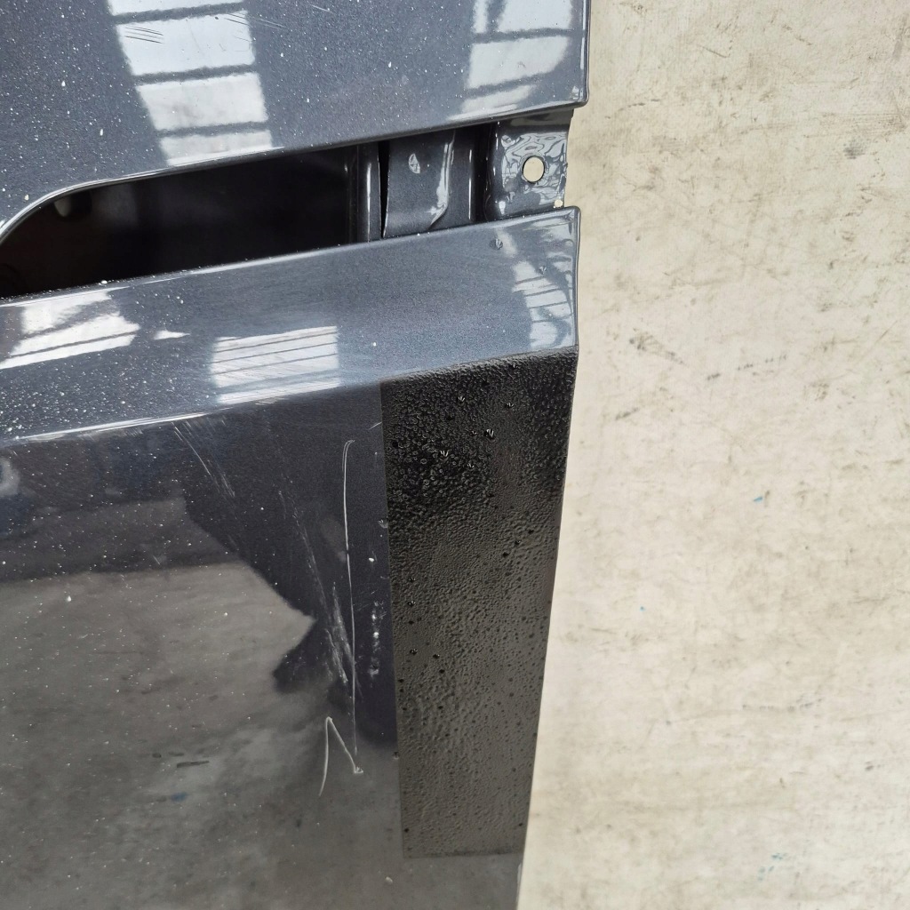 фото №3, Tesla x 15- двері ліва перед передні молдинг na двері передні