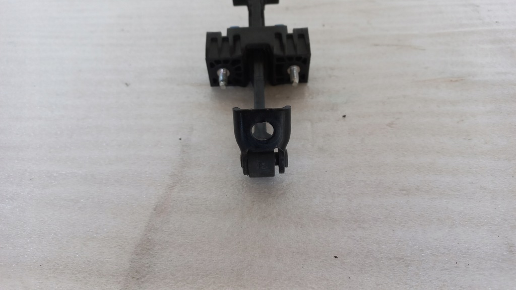 фото №8, Sprinter 907 910 обмежувач двері перед