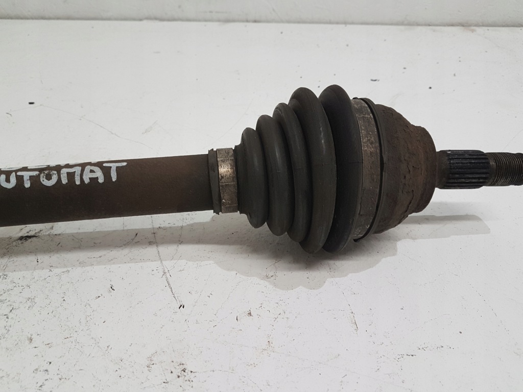 Приводной вал левая citroen ds5 1.6 ehdi полуавтомат 2011-2018 оригинал Недорого