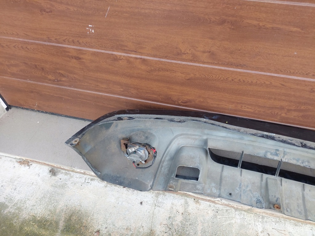 Купить Suzuki grand vitara i 1 lift 00-05 бампер перед с противотуманные фары