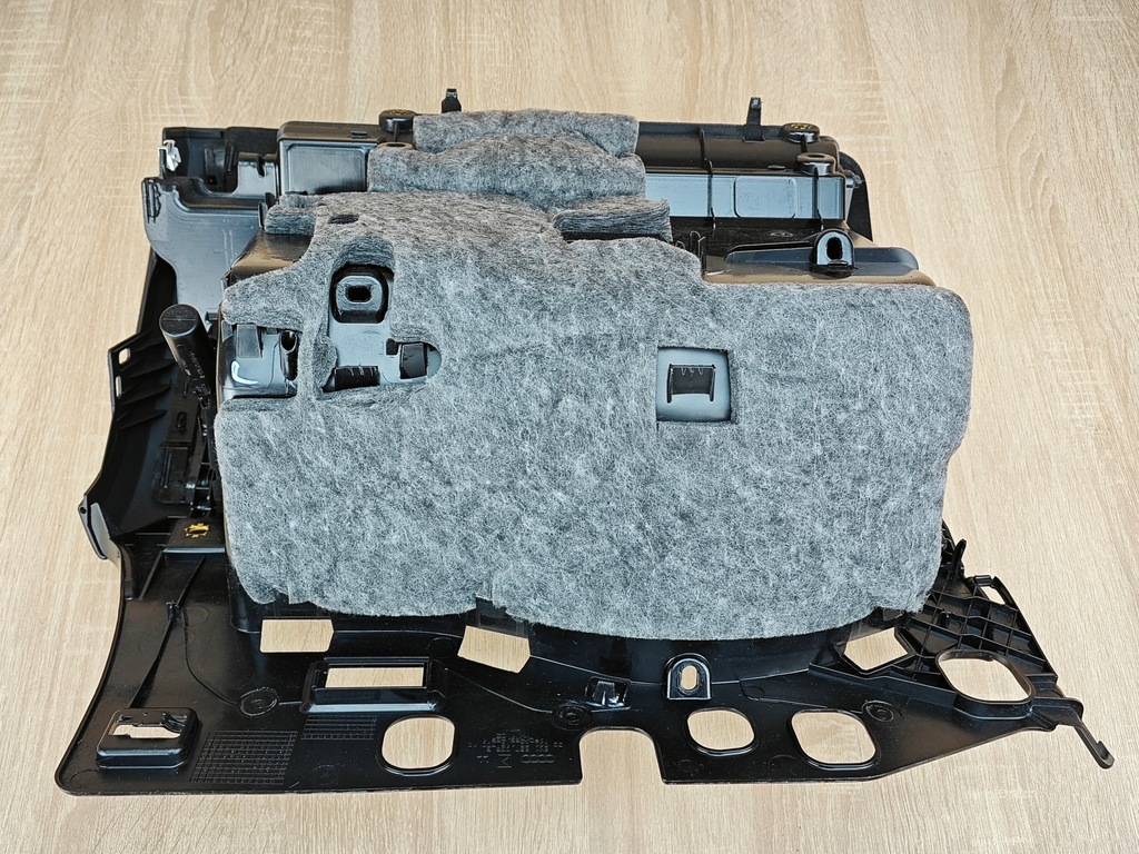 фото №7, Оригинальный бардачок пассажира панели консоли audi a5 8t lift 8k1857035b 16km!