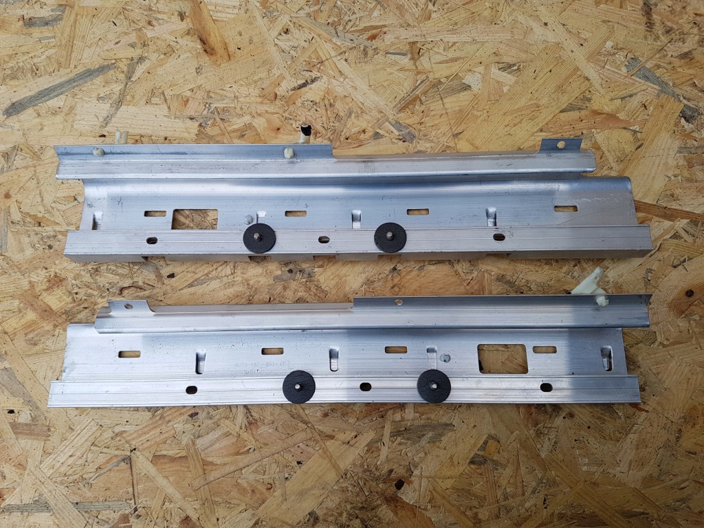 фото №1, Jaguar xj молдинг кронштейн порог