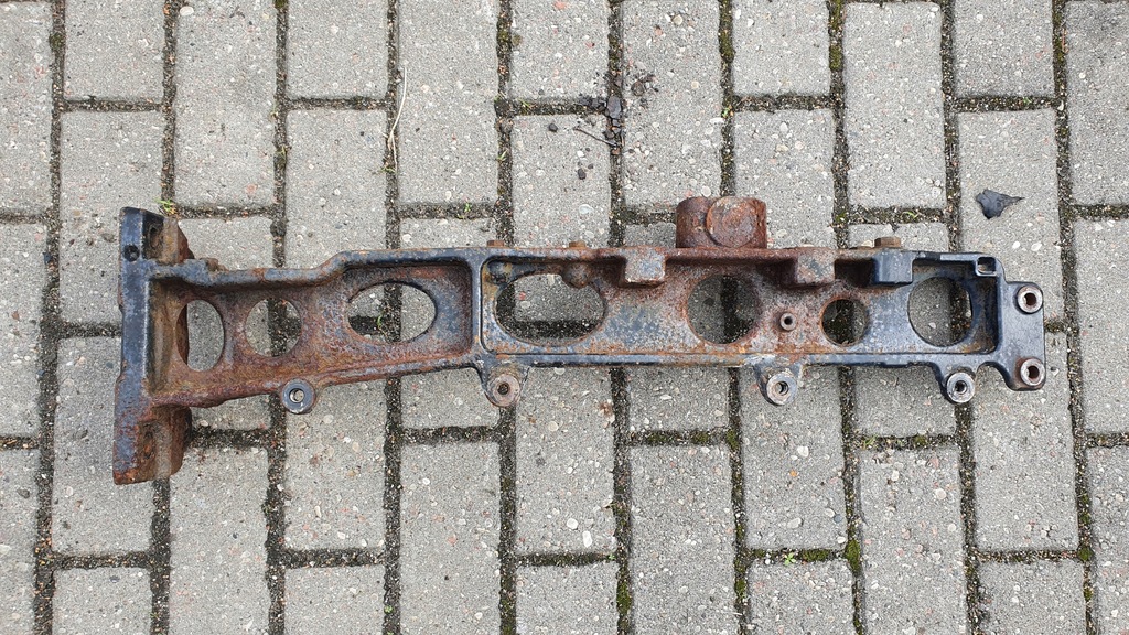 фото №1, Кронштейн кронштейн глушителя scania r 1541006