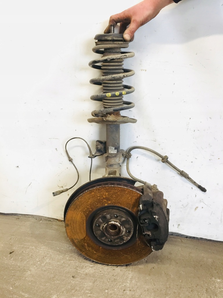 фото №1, Амортизаторна стійка ступиця правий citroen ds5 2,0 hdi