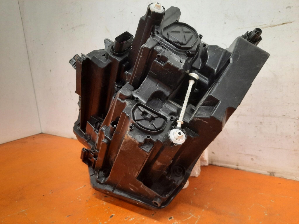 фото №12, Skoda kodiaq ii 24- лампа правая перед фара правый 57h941036a