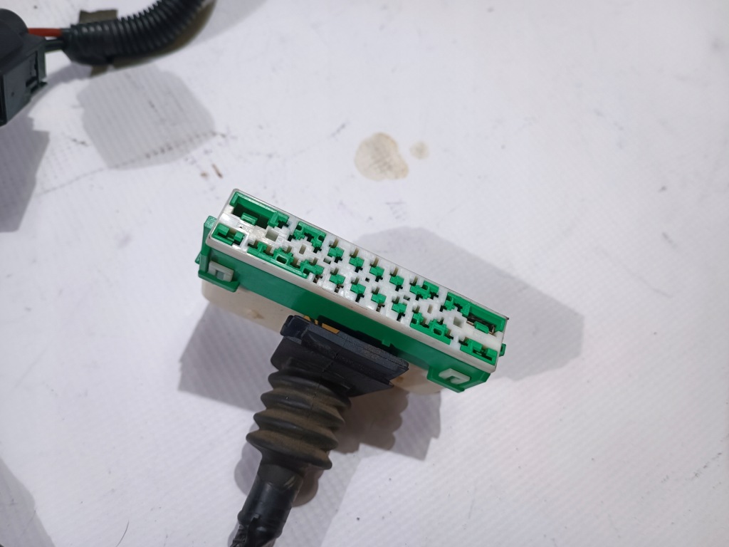 Джгут установка поперечина передній chevrolet camaro 2016- Зі Шроту