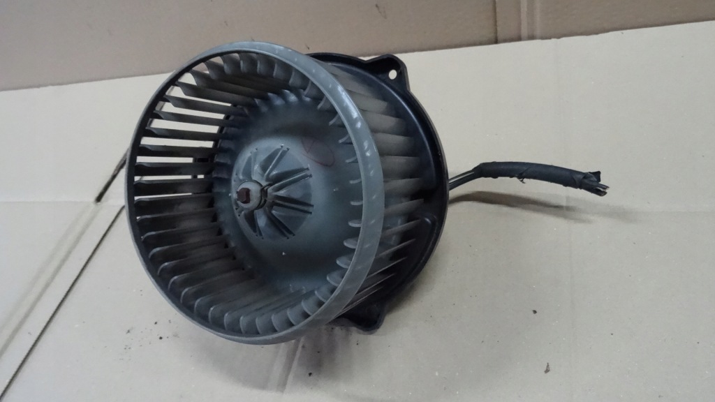 Corolla e12 повітродувка обдув 0130101601 Оригінал