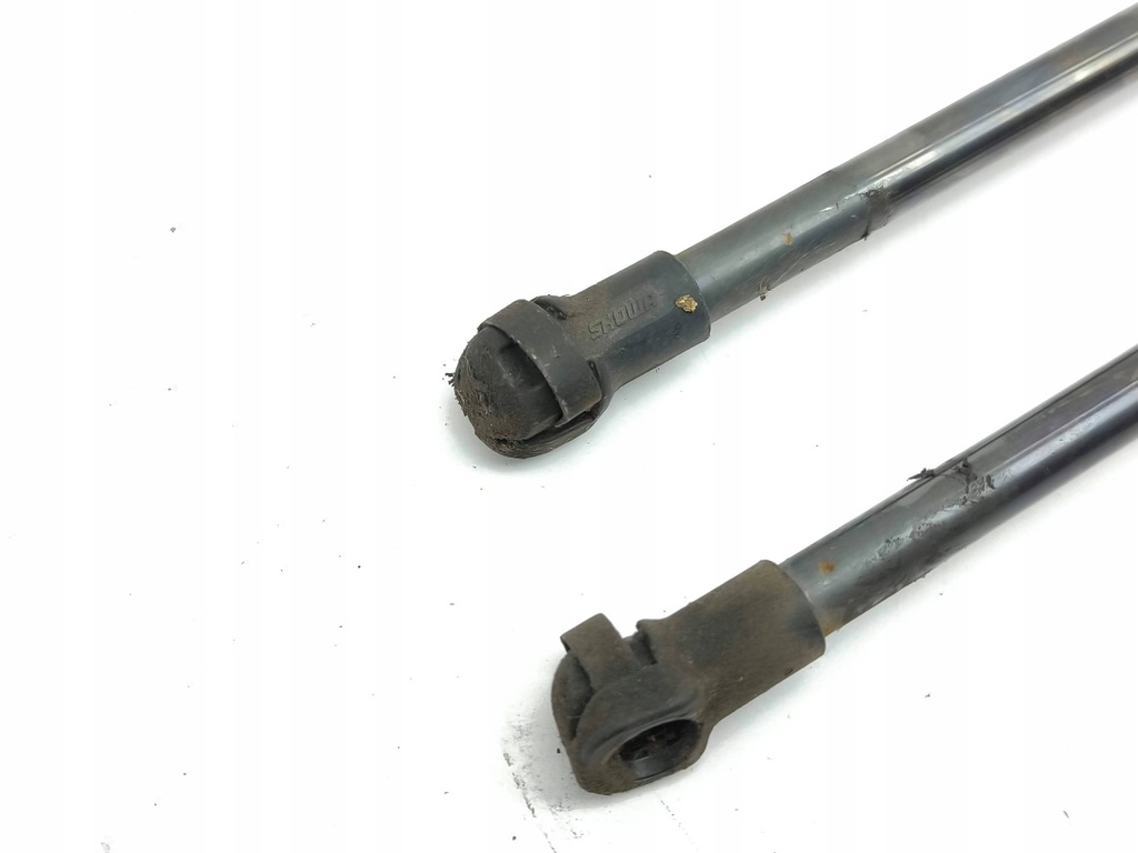 фото №11, Mazda cx-5 ii 2019 комплект амортизатор кришки задній багажника