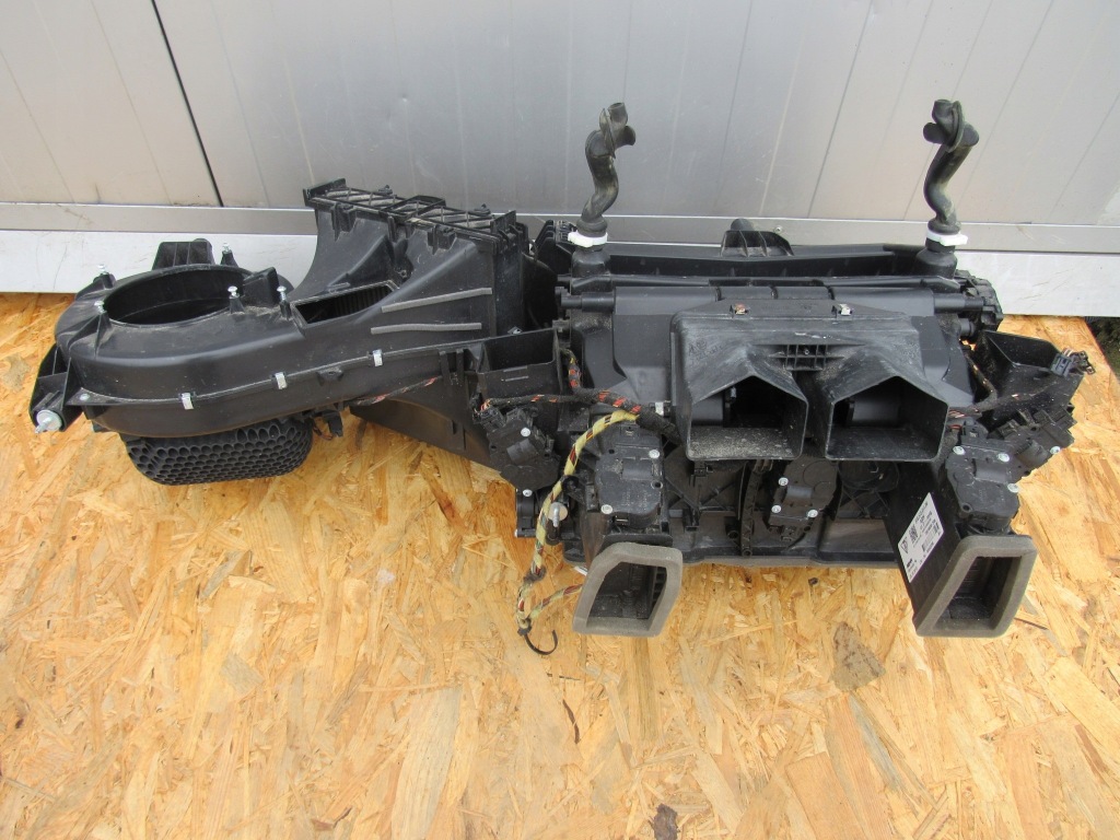 фото №1, Audi a4 a5 8w отопитель 97057301108