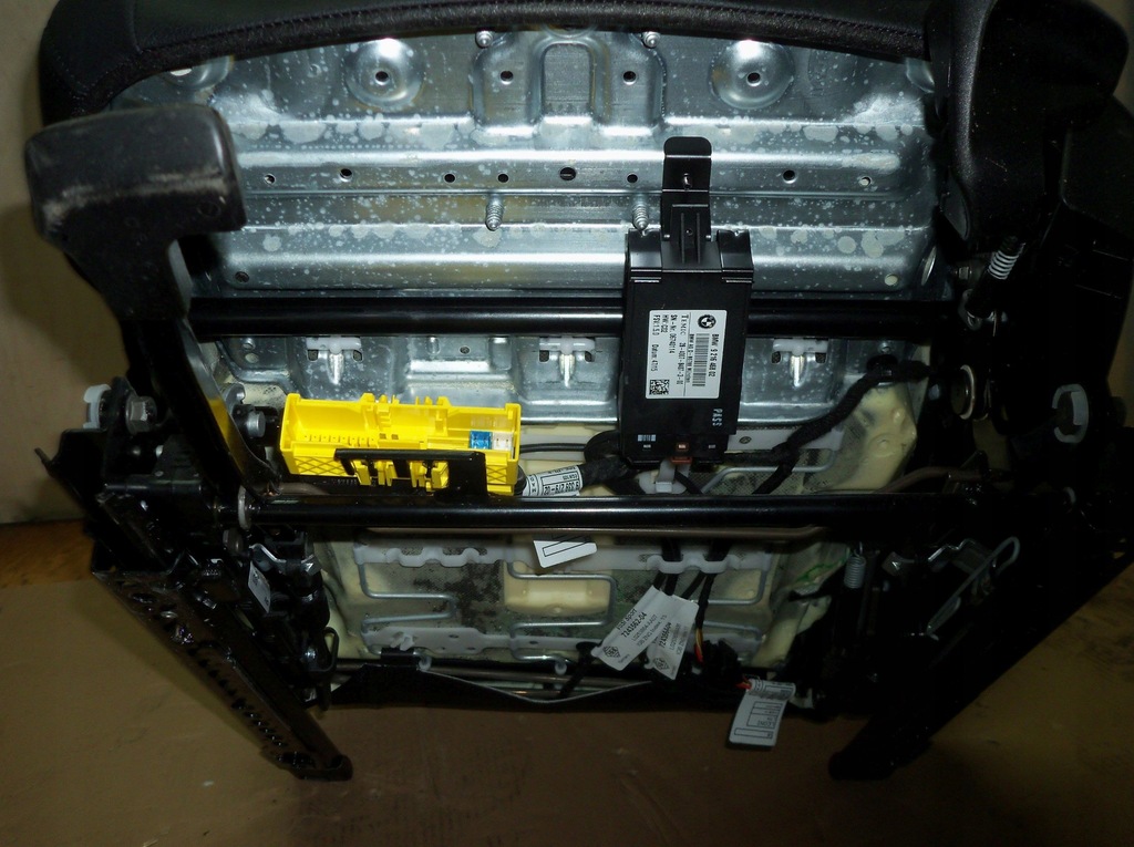 фото №12, Bmw f21 sport обивка сиденье заднее сиденье кожа подогрев