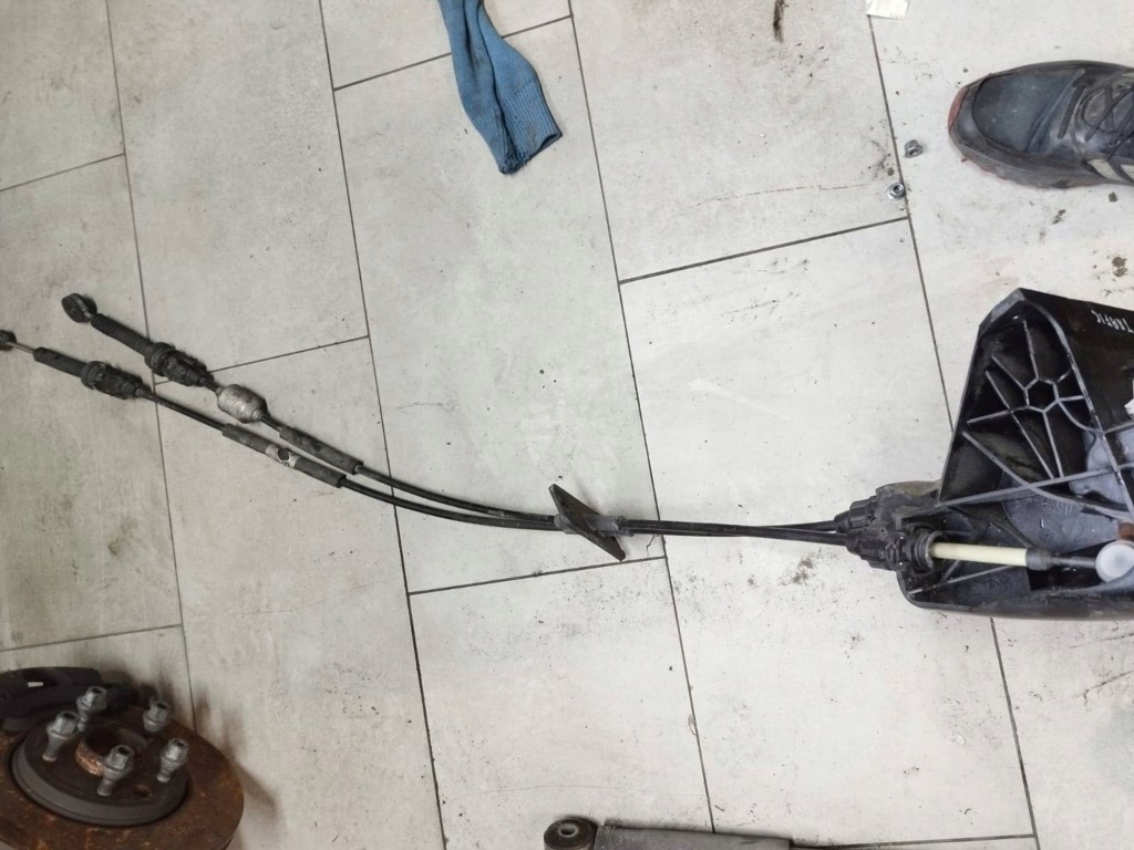 фото №1, Домкрат тросы переключения передач renault trafic iii 1.6 dci biturbo