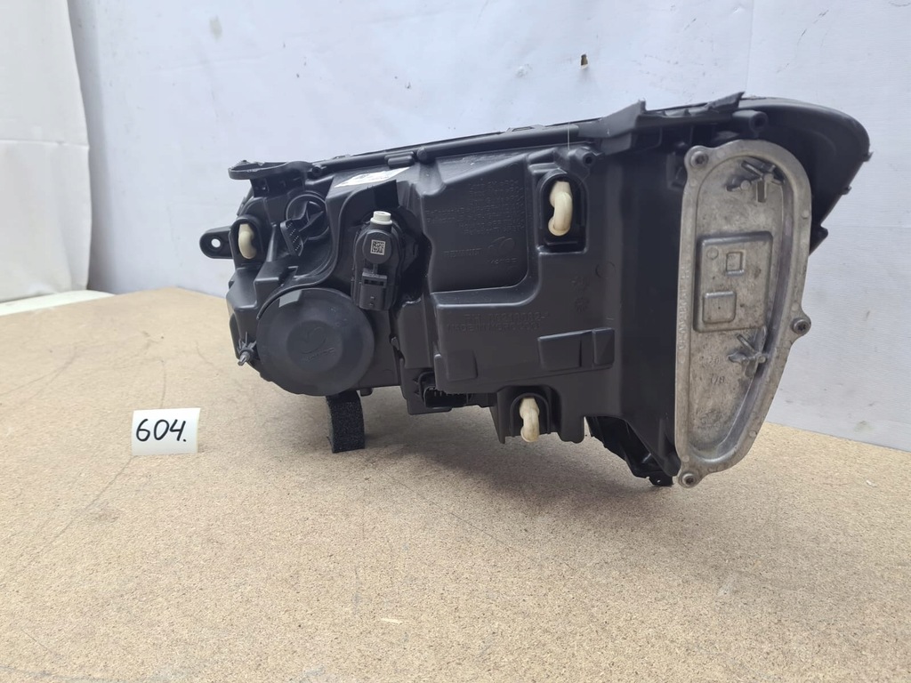 фото №11, Лампа права перед dacia sandero iii 3