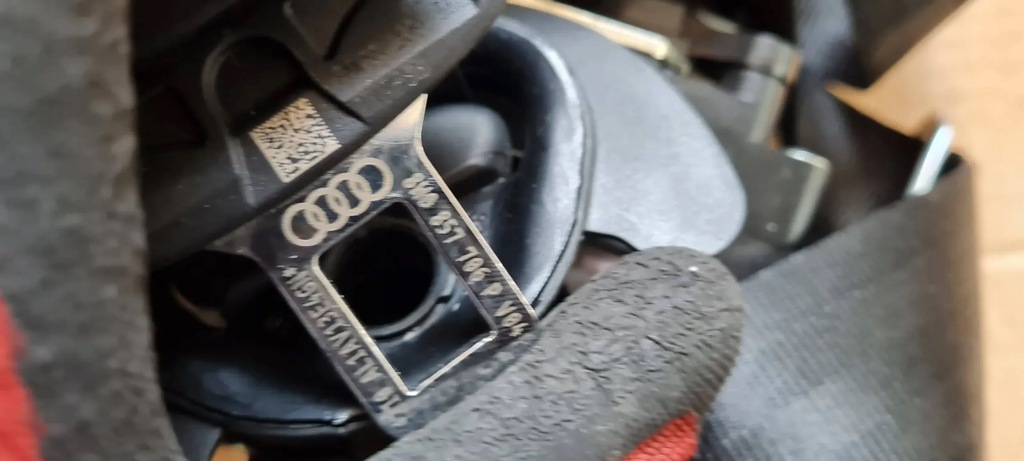 фото №11, S5 8w lift a5 pas безопасности правый перед 8w0857706p a4 b9 8w s4