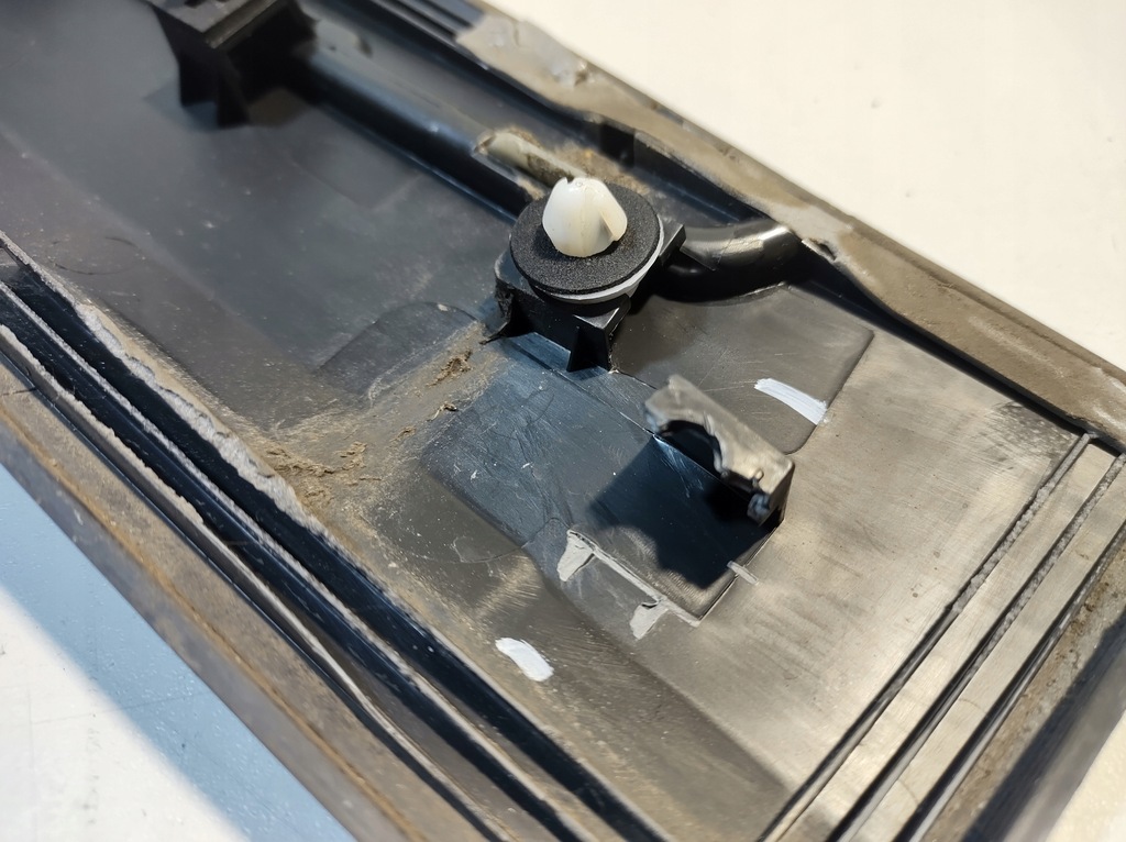 фото №6, Mg zs ev 2023 - молдинг дверь левый перед 10360762