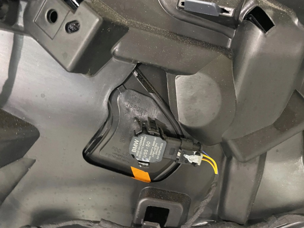 фото №16, Bmw ix 2022 бампер передний m usa