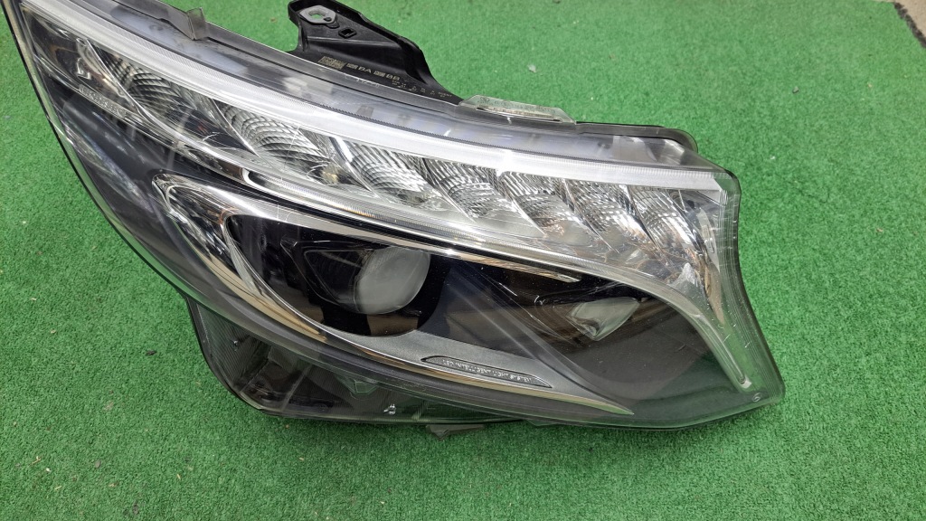 Купити Mercedes v-klasa w447 full led фара передня