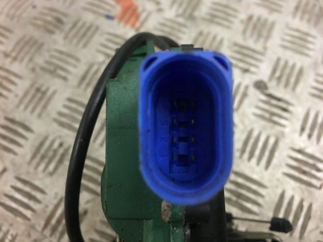 фото №5, Замок дверь левый перед seat ibiza 837015am