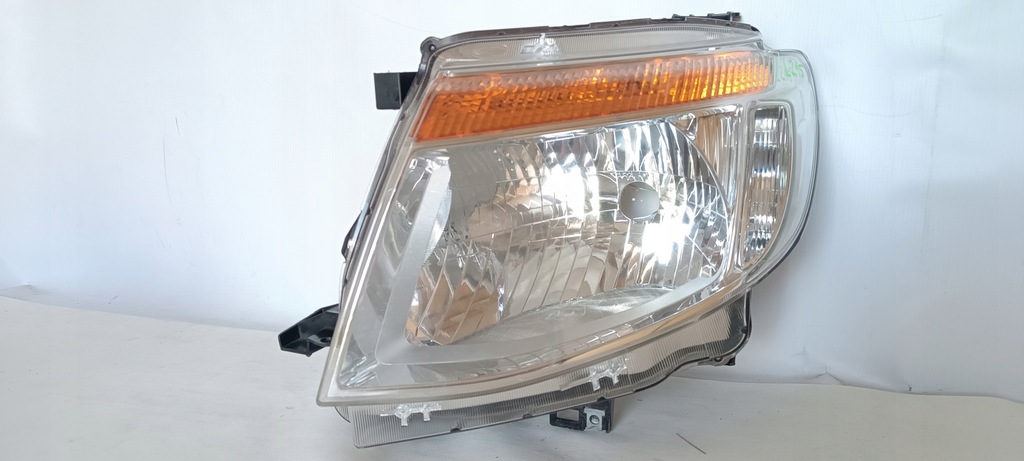 фото №1, Ford ranger левая лампа перед