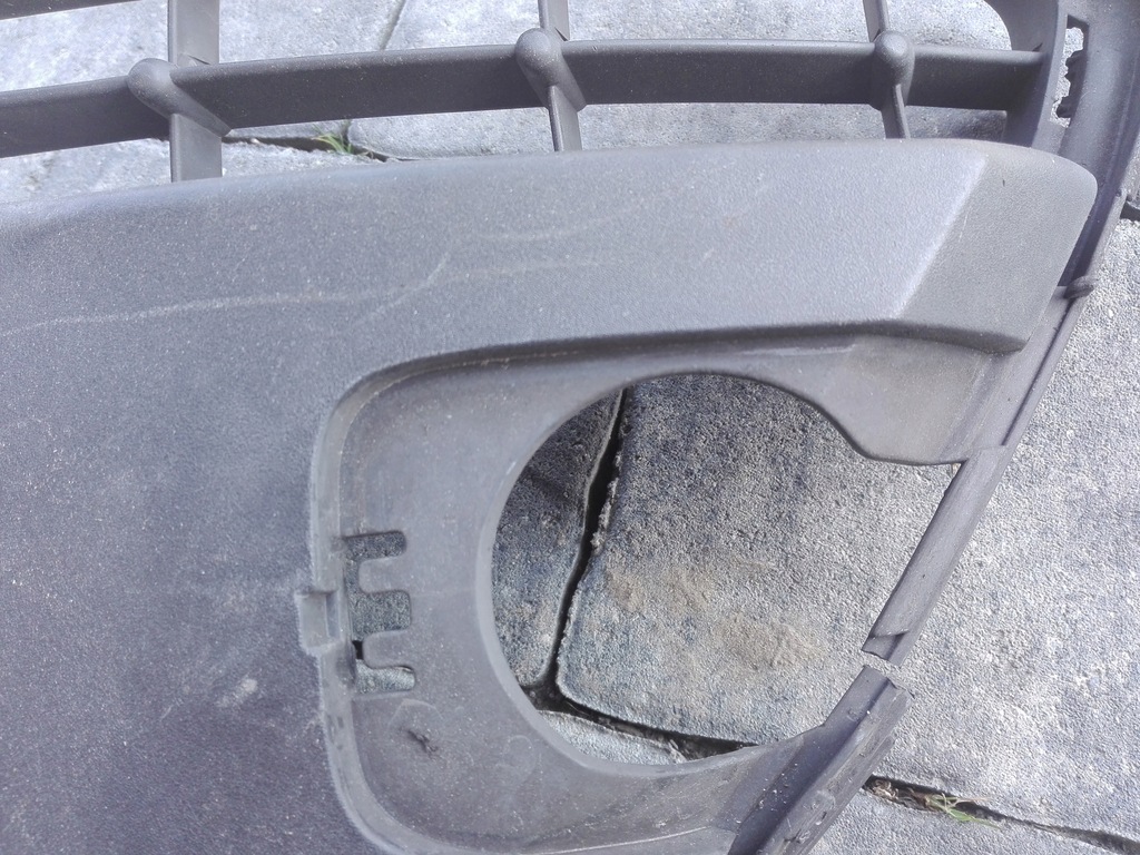 фото №5, Ford fiesta mk 7 решётка бампера оригинал