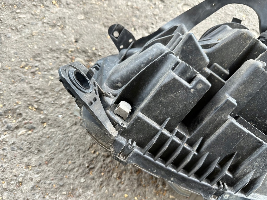 фото №11, Лампа правая перед citroen c5 iii 9684845280 eutopa