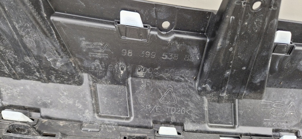 фото №4, Opel astra l 6 vi решётка радиатора камера