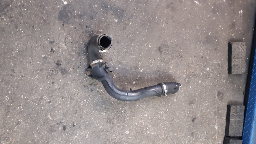 фото №1, Audi. seat,vw.rura інтеркулер 6r0145770a