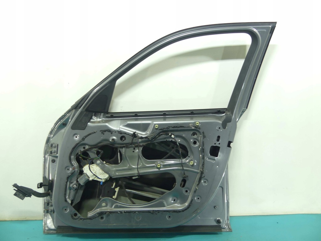 фото №11, Дверь перед правое bmw x1 e84 серебристый a52