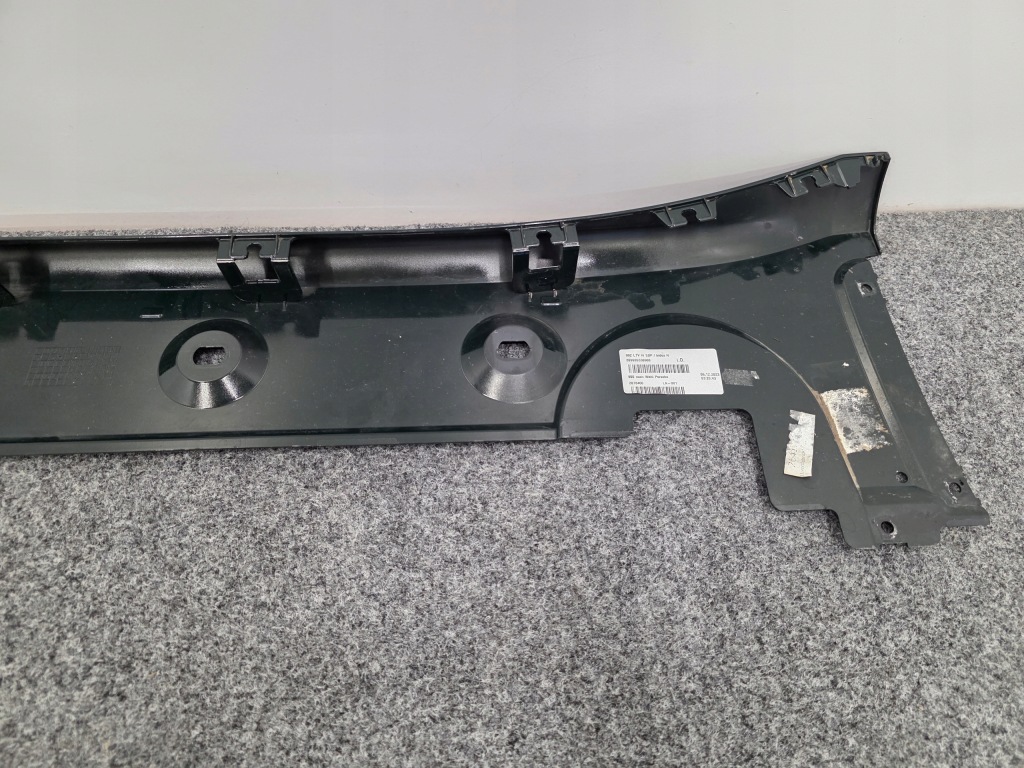 Накладка  порог правая порог porsche 911 992 992854884h 992854884j Доставка
