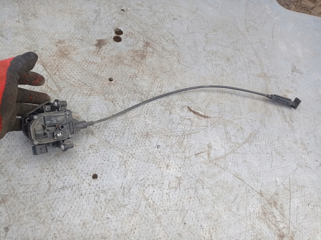 фото №1, Привод крышка заливной топлива smart forfour 453